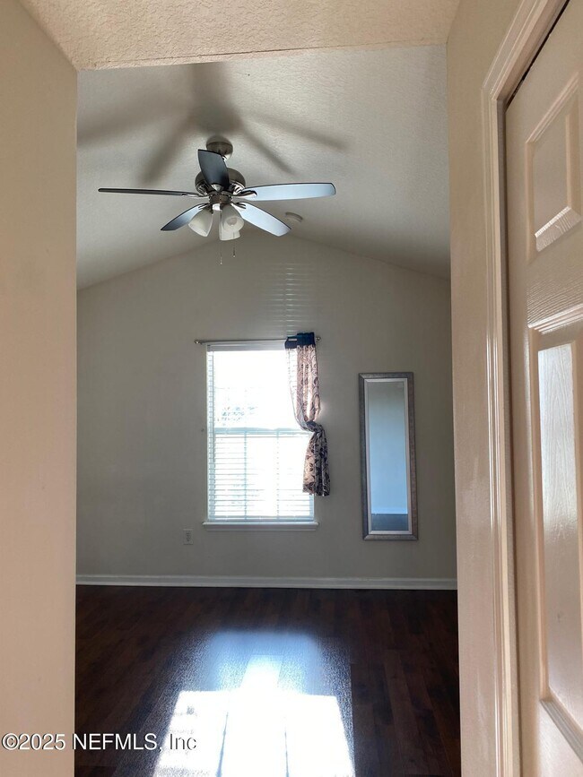 Building Photo - 4204 Crownwood Dr