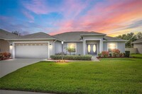 Building Photo - Spacious 4BR House in Lakeland