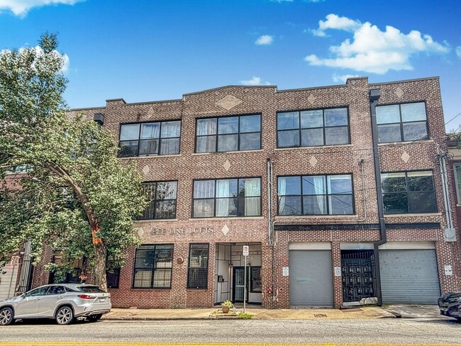 Primary Photo - 1 BD/ 1 BA Condo near Mercedes Benz Stadium!
