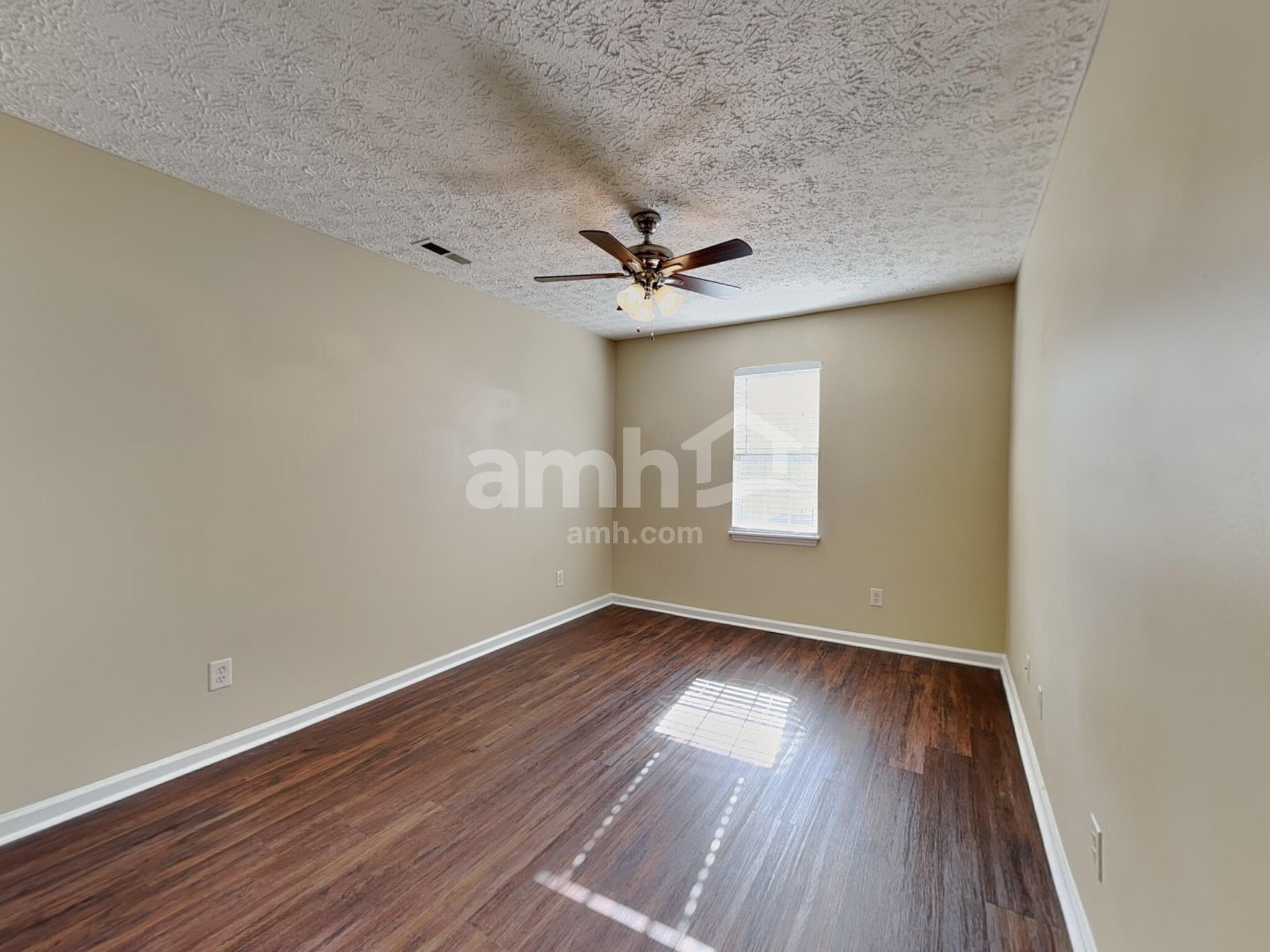 Building Photo - 6907 Havenwood Dr