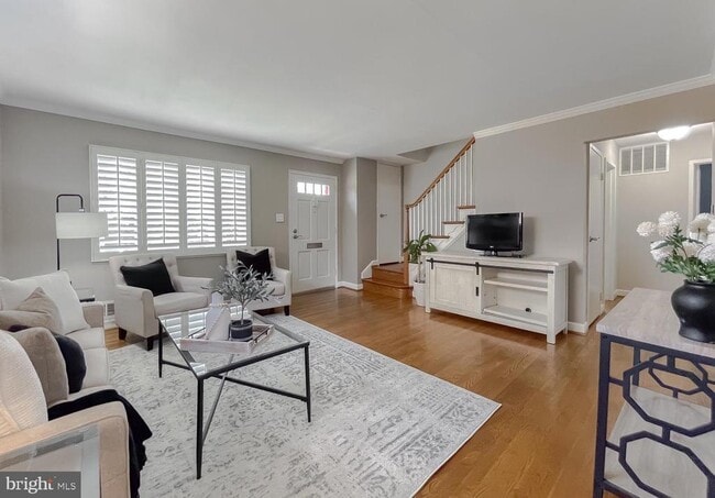 Building Photo - 13519 Grenoble Dr