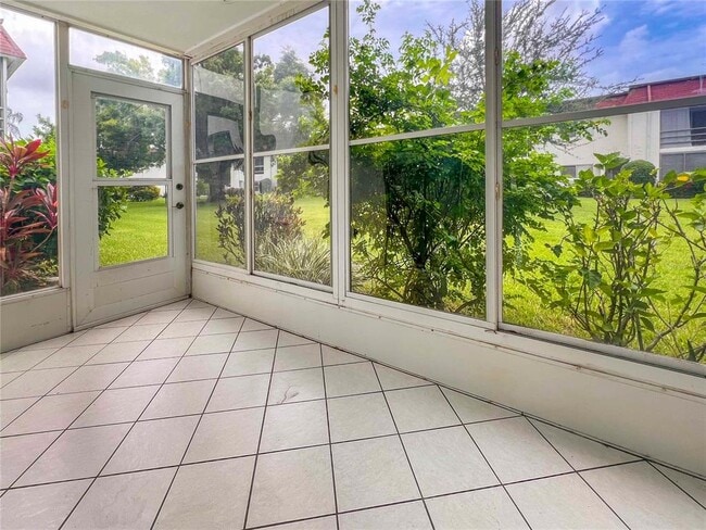 Building Photo - 3500 S Beneva Rd