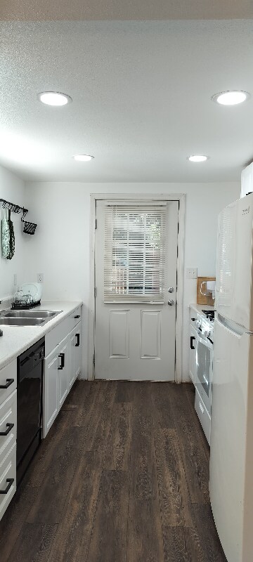 Building Photo - 3025 SE 131st Ave