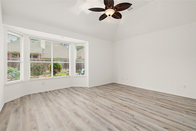 Building Photo - 23218 Colony Green Dr
