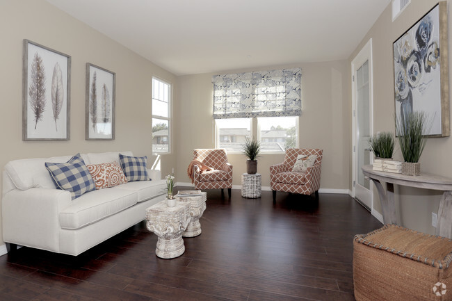 Interior Photo - Magnolia Courts Senior 55+