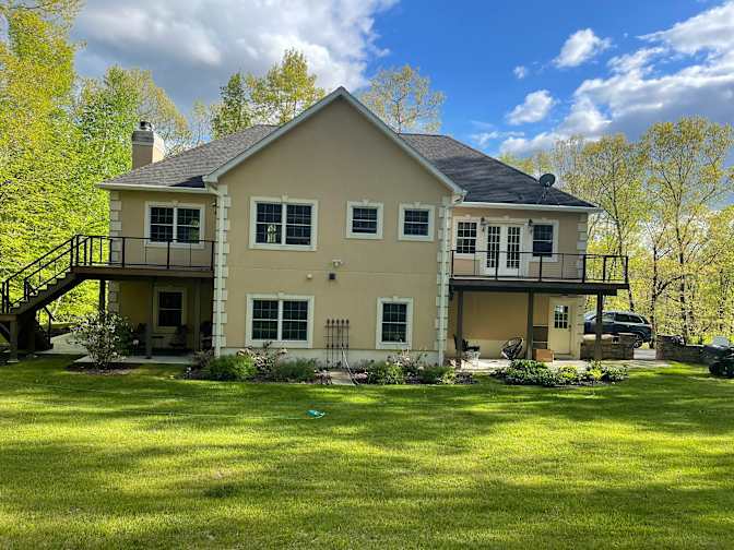 Building Photo - 20 Maple Hill Rdge