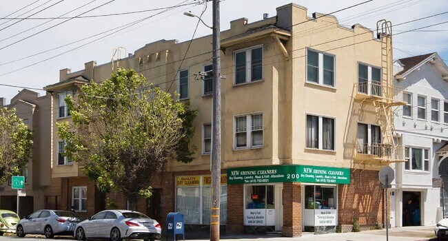 Primary Photo - 5645-5657 California St