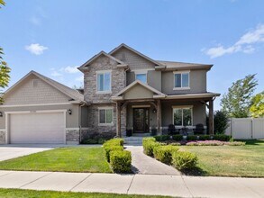 Building Photo - Beautiful Bluffdale home for rent!