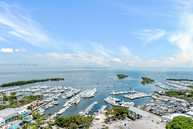 Building Photo - 2627 S Bayshore Dr