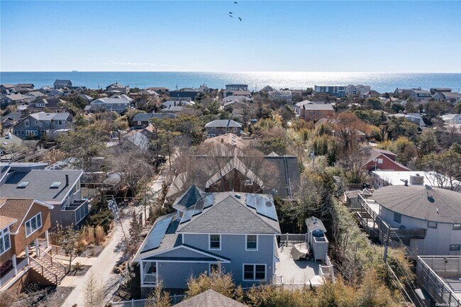 Building Photo - 672 Ocean Breeze