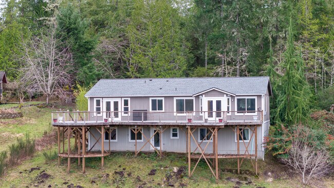 Building Photo - 231 E Linda Vista Ct