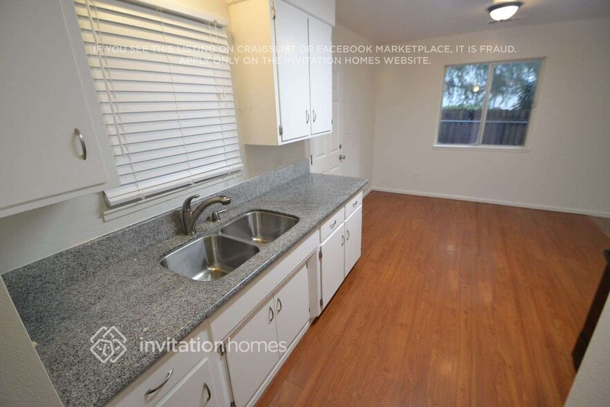 Building Photo - 6837 9th Ave