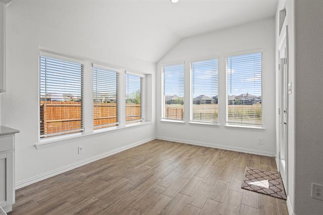 Building Photo - 14620 Little Water Dr