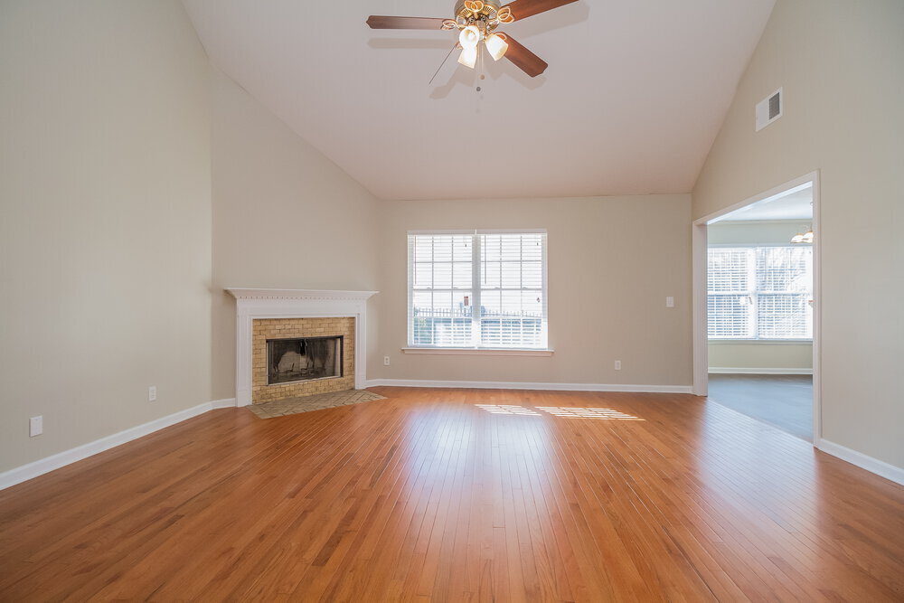 Building Photo - 6030 Eden Ln