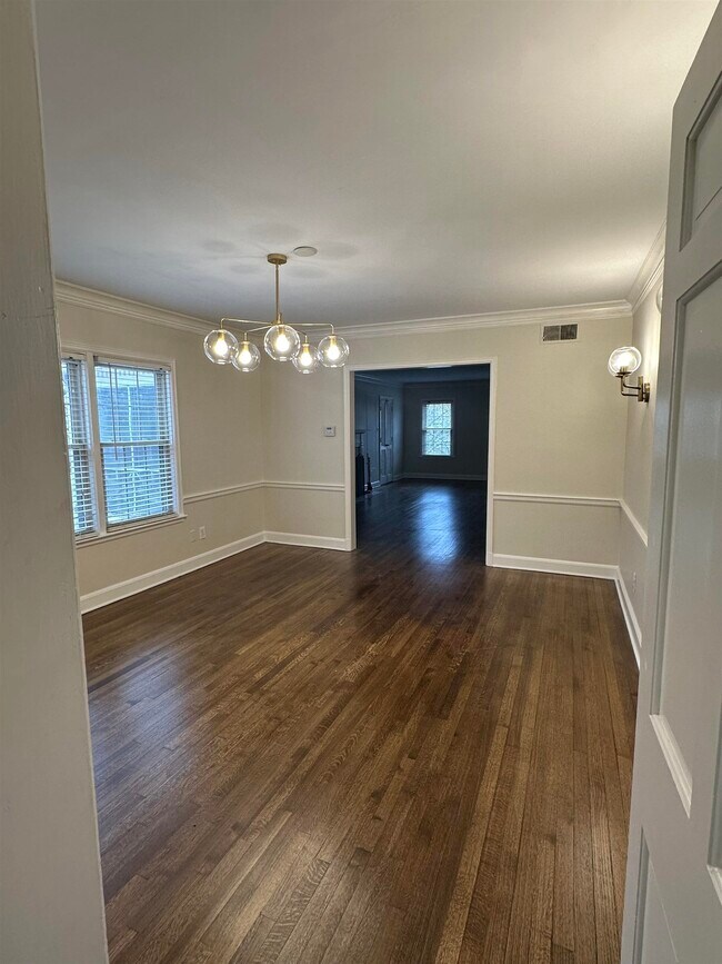 Building Photo - 2906 Tishomingo Ln