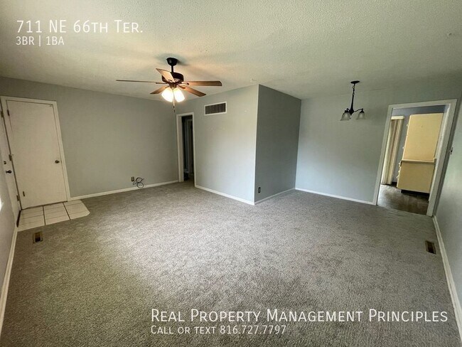 Building Photo - 711 NE 66th Terrace