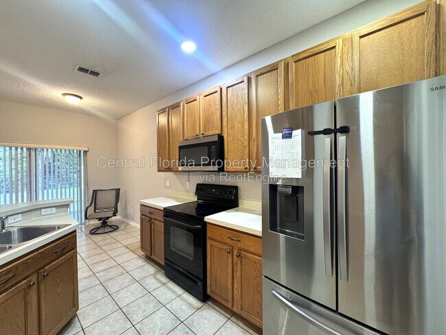 Building Photo - 5716 Port Concorde Ln