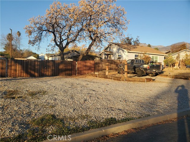 Building Photo - 35230 Ave D