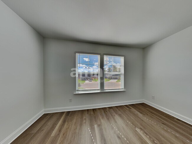 Building Photo - 4141 Autumn Cove Dr