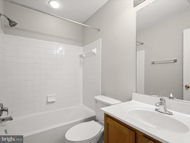 Building Photo - 13817 Churchville Dr