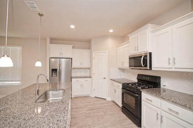 Building Photo - 1804 Mensa Dr