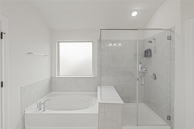 Building Photo - 224 Bella Luna Way