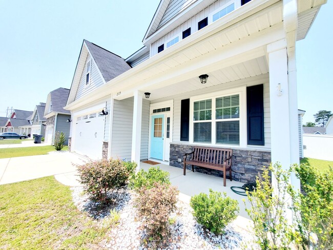 Building Photo - Immaculate Home At Village Rockfish