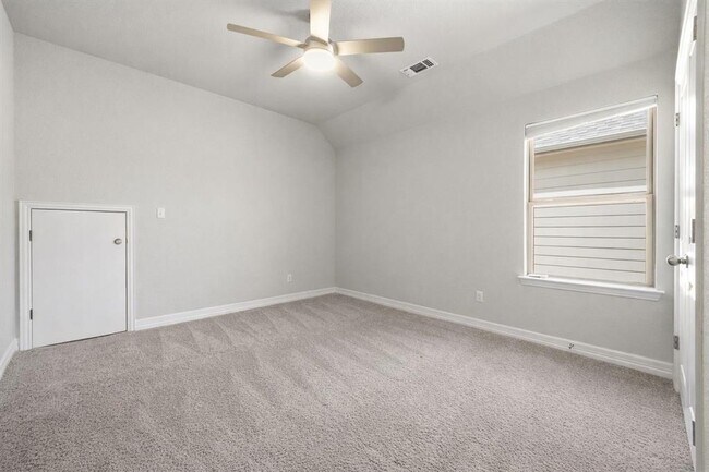 Building Photo - 1233 Texas Ash Ln