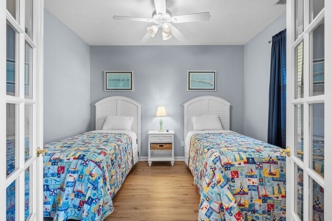 Building Photo - Spacious 3BR Condo in Gated Ocean Keyes