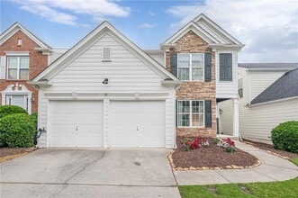 Building Photo - 300 Balaban Cir