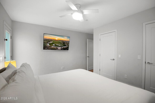 Building Photo - 7243 E Virginia Ave