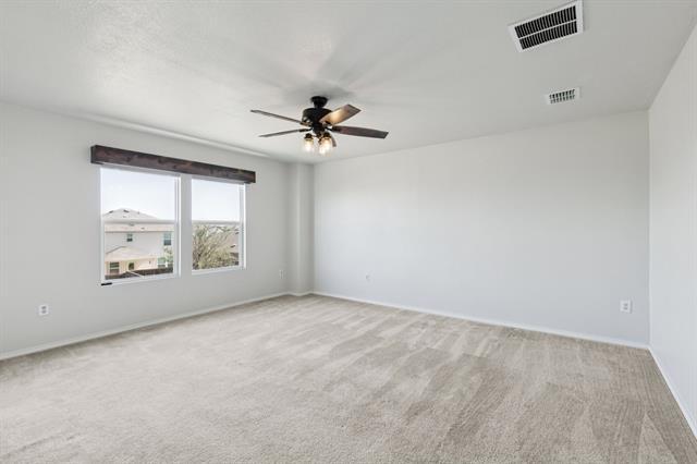 Building Photo - 1305 Vernon Dr