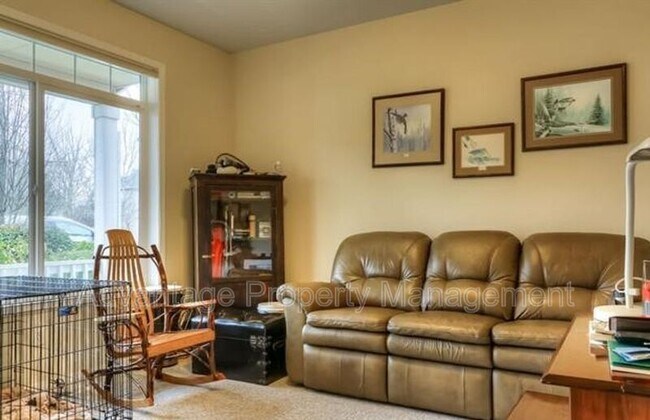 Building Photo - 6244 SW Arbor Grove Dr