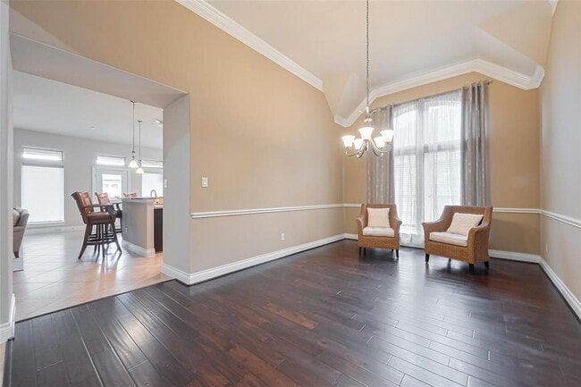 Building Photo - 2722 Park Oak Ct