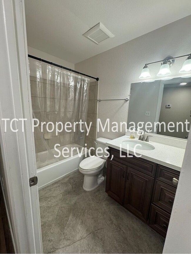 Building Photo - Remodeled 3 Bedroom home in Mesa, AZ