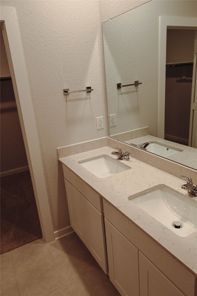 Building Photo - 8598 Blueberry Ash St