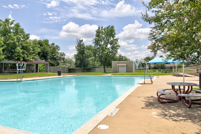 Building Photo - 12242 Kleinmeadow Dr