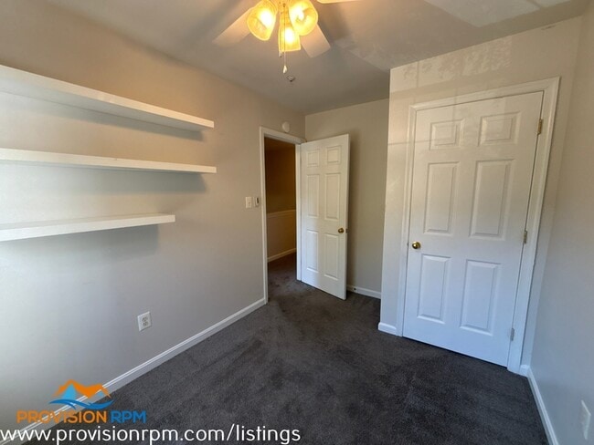 Building Photo - 7929 Canter Ct