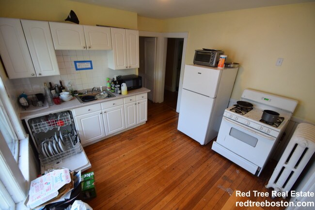 Building Photo - 24 Crosby Rd