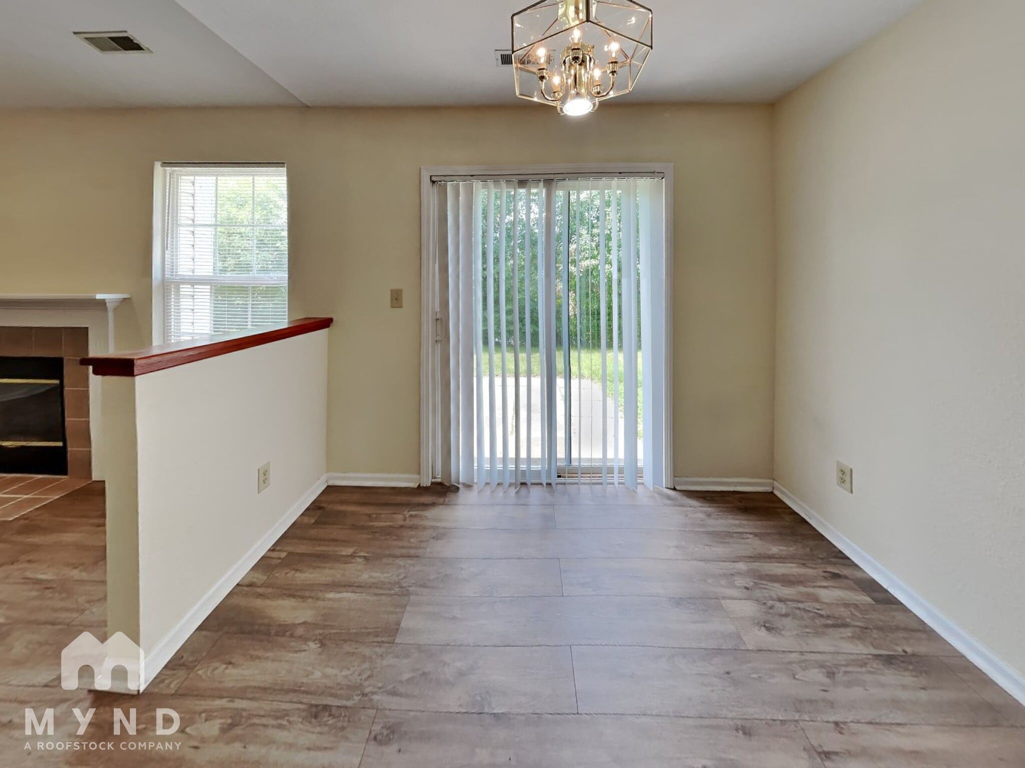 Building Photo - 704 Treyburn Lakes Way