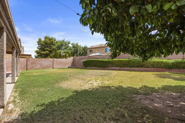 Building Photo - 21237 N 92nd Ave