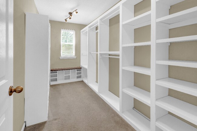 Building Photo - 6197 Eddystone Trail