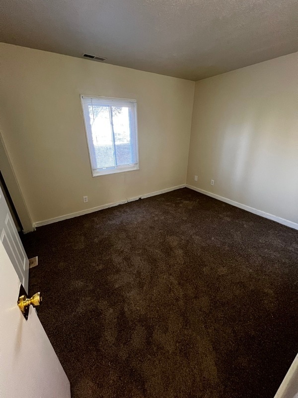 Building Photo - 5202 Castlewood Rd