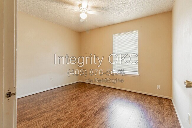 Building Photo - 618 Welston Cir