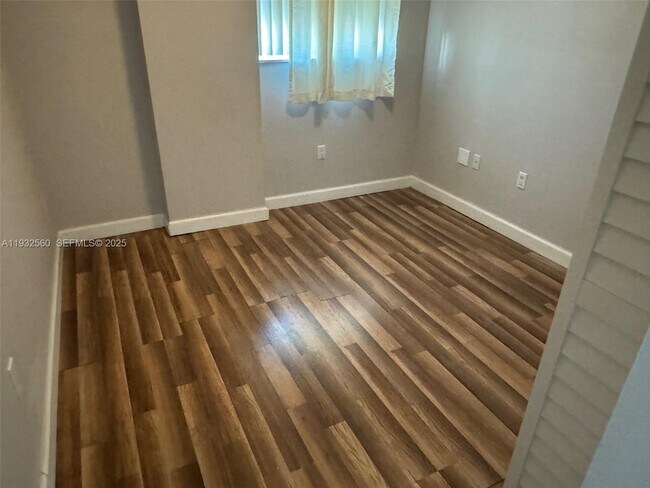 Building Photo - 2280 SW 32nd Ave