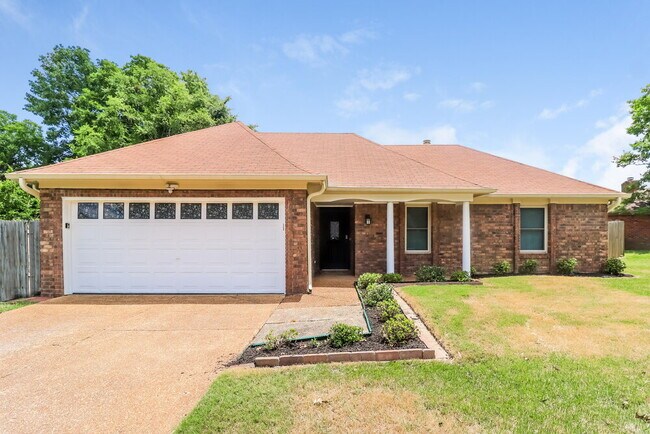 Building Photo - 1366 Sandy Stone Ln