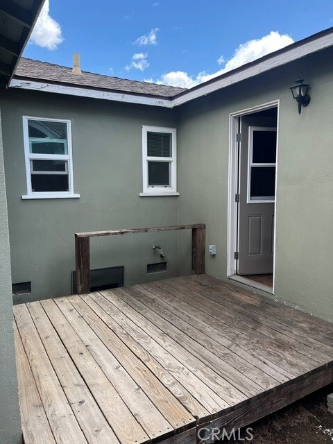 Building Photo - 1867 Layton St