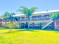 Building Photo - 905 Thomas St
