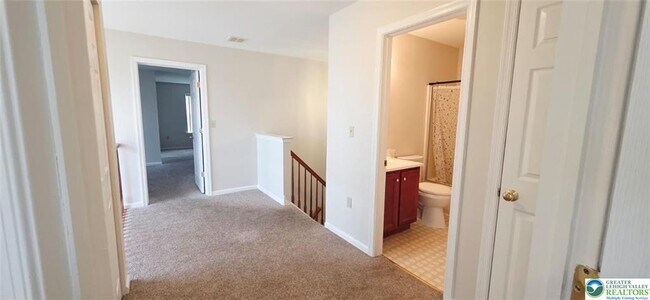 Building Photo - 3791 Knight Dr