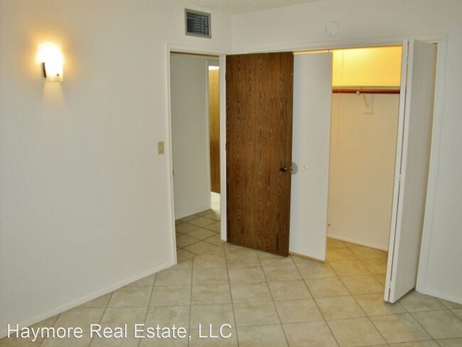 Building Photo - 2 br, 2 bath House - 1241 Carmelita Drive